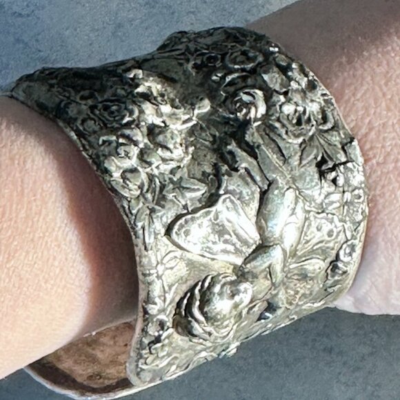 Fairy Cherub Putti Sterling Silver Antique Gorham Cuff Bracelet Floral 925 HEavy - Picture 1 of 15